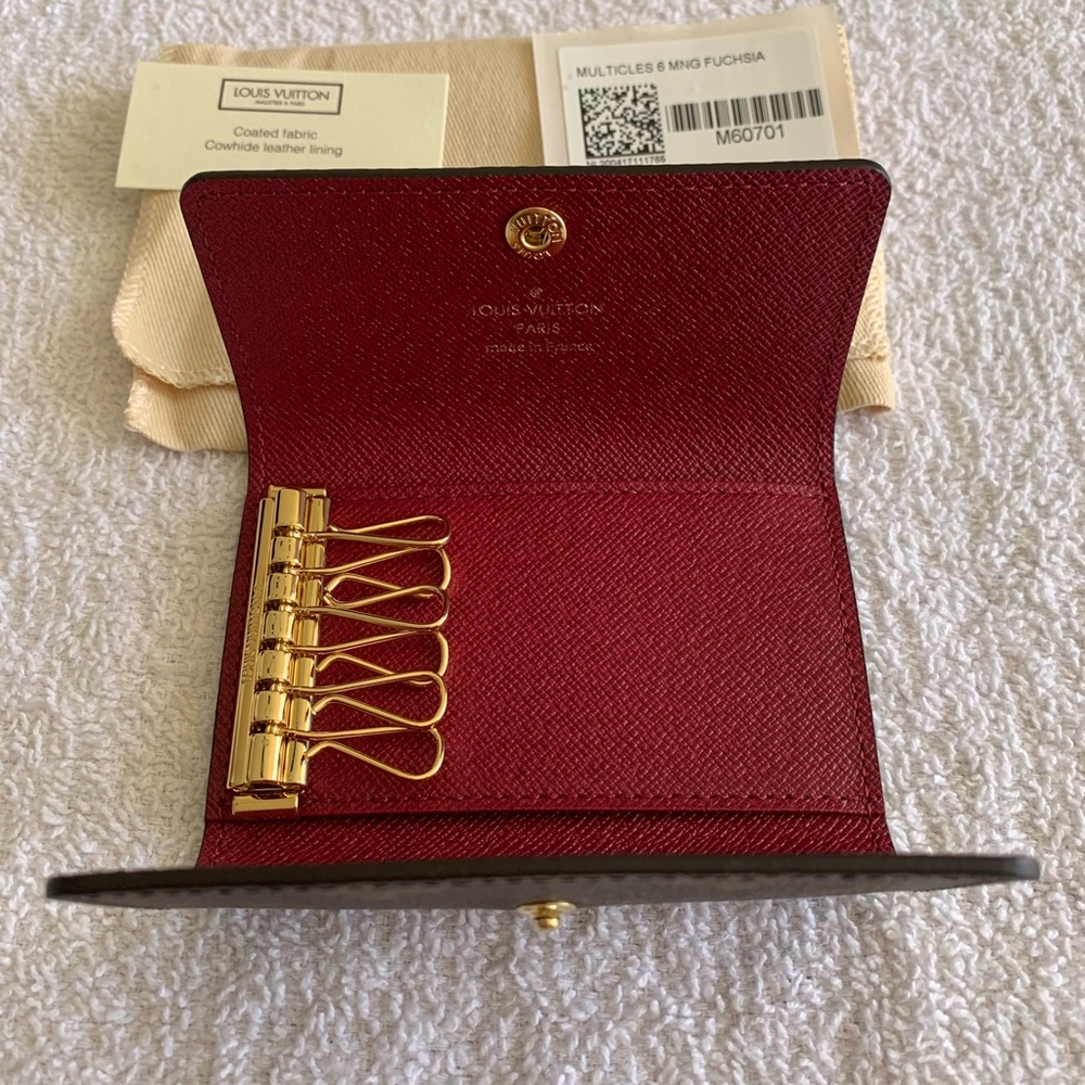 Louis Vuitton Monogram Multicles 6 Key Holder - Picture 5 of 7